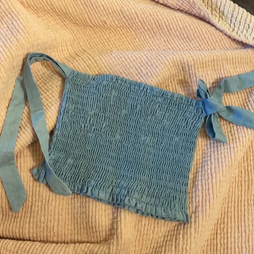 Trendy crop top